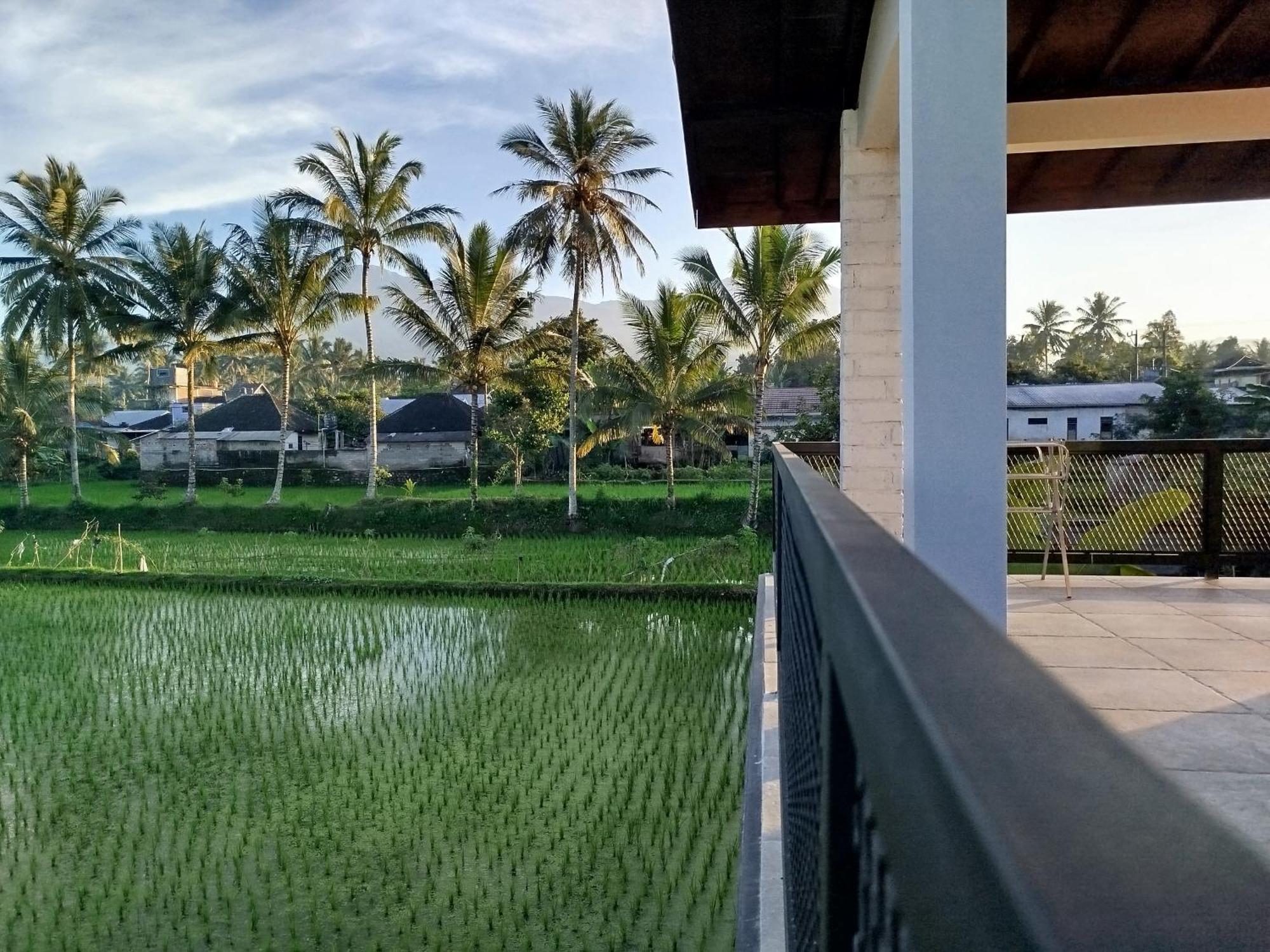 Arista Homestay เตเตบาตู ภายนอก รูปภาพ